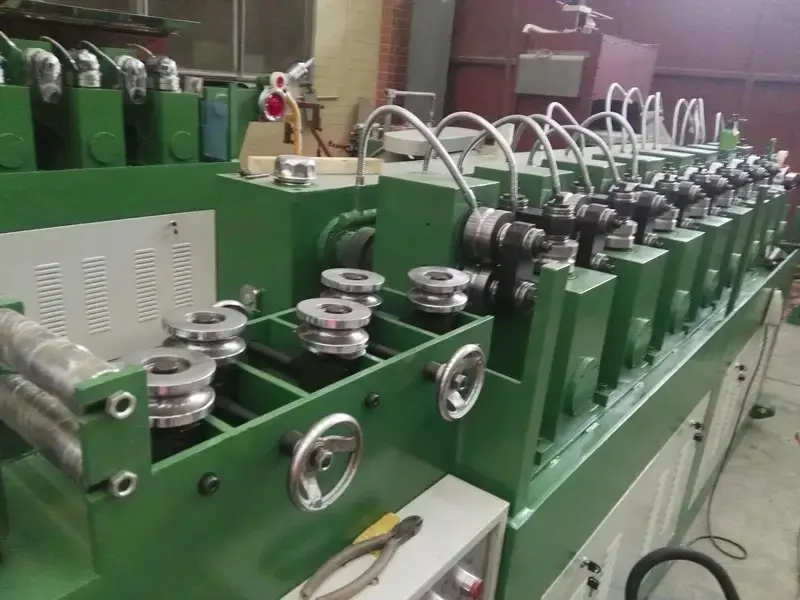 Rolling mill pressing system setup operation and advantages